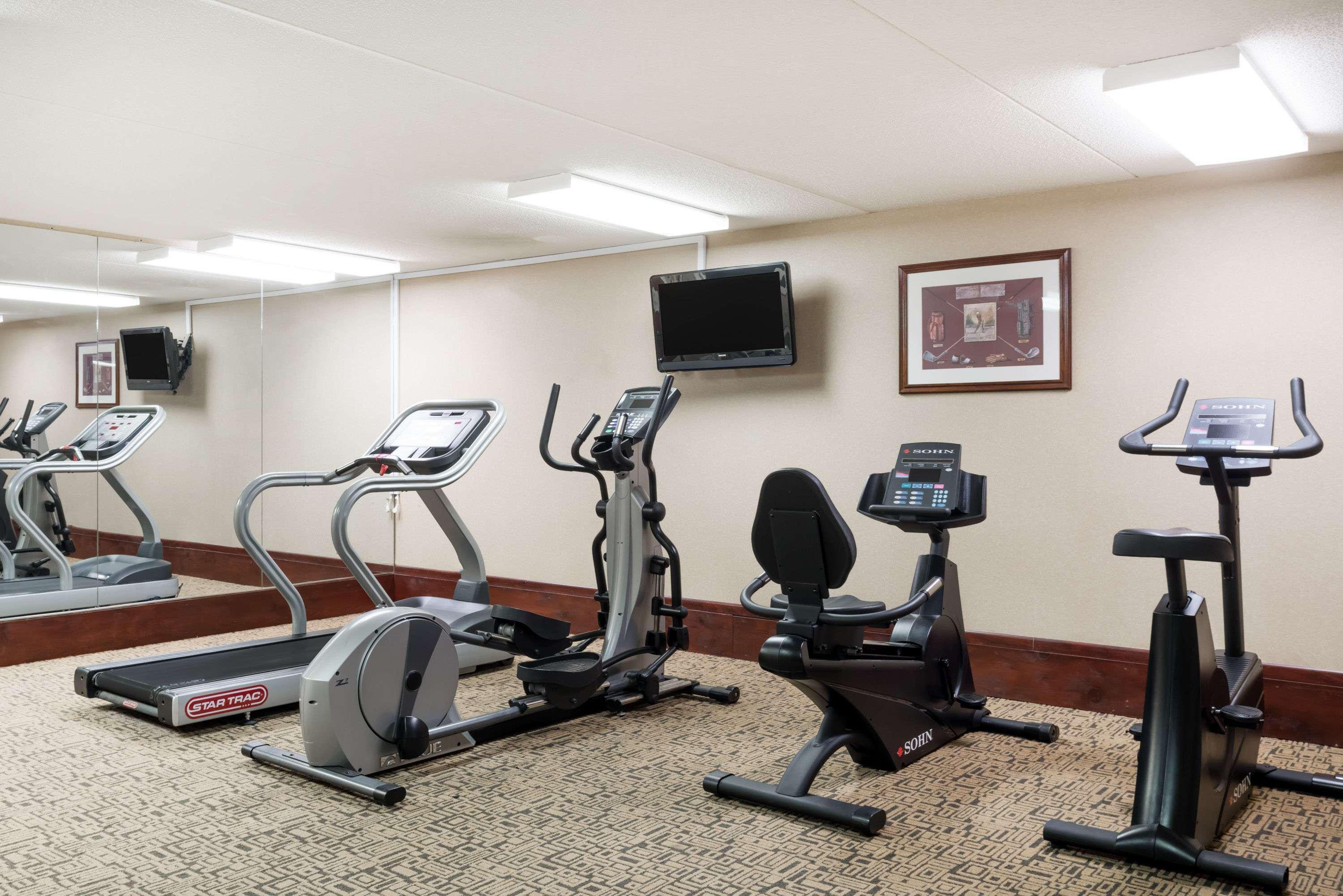 Baymont By Wyndham Clarksville Northeast מראה חיצוני תמונה