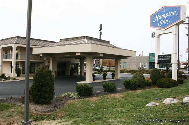 Baymont By Wyndham Clarksville Northeast מראה חיצוני תמונה